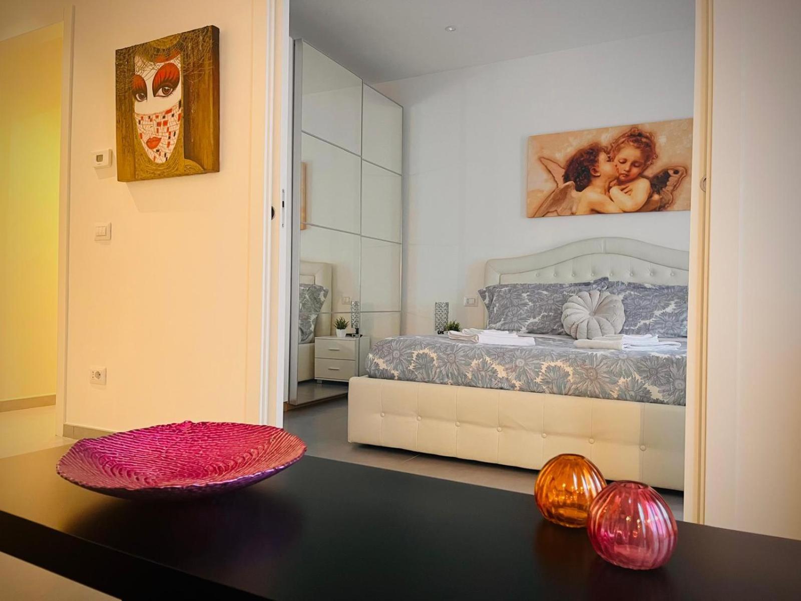 Nice Apartments In The Historic Center Verbania Kültér fotó